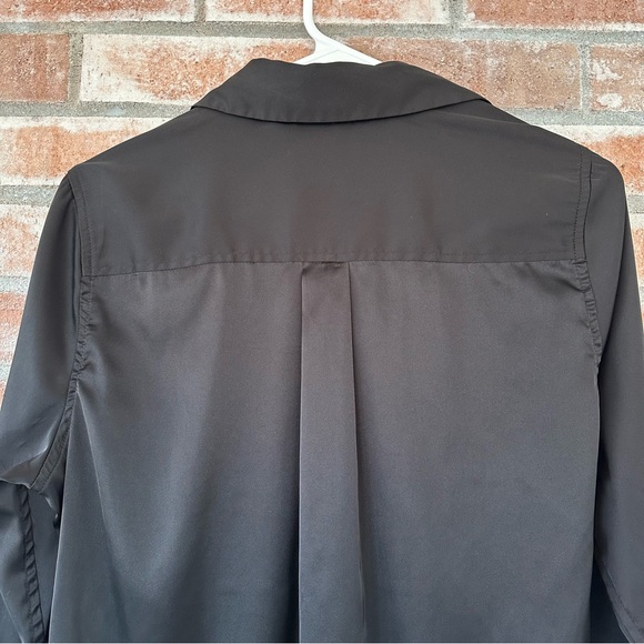 Equipment Black Button Down Satin Blouse Long Sleeve Women’s Small Career Office - Picture 11 of 13
